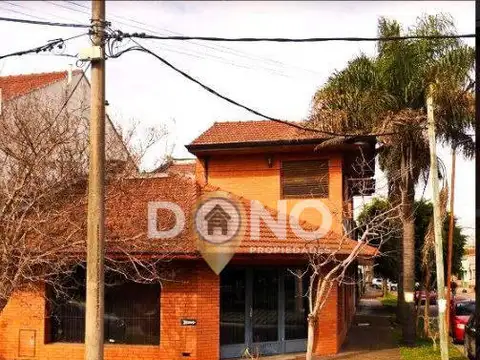 Marcelo Torcuato de alvear 1400