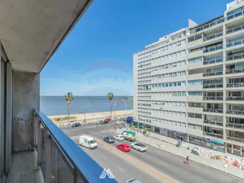 Venta apartamento en Pocitos, garaje 3 dormitorios