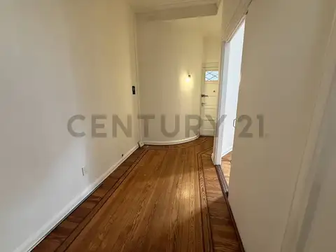 Sarmiento 1400, Piso 3