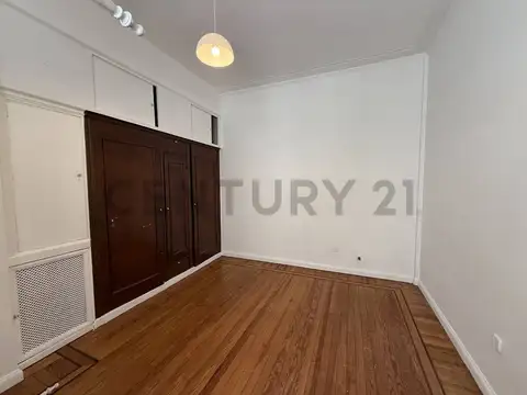 VENTA 2 AMBIENTES CON BAULERA EN SAN NICOLAS