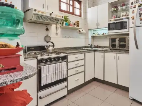 Depto Tipo Casa en Venta de 4 dormitorios
