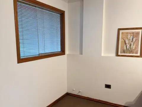 Oficina en Venta en Alberdi, USD 44.000