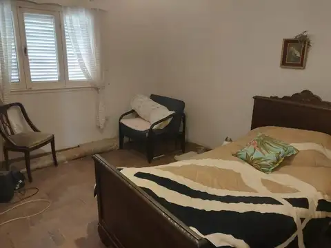 Chalet 3 ambientes muy bien ubicado