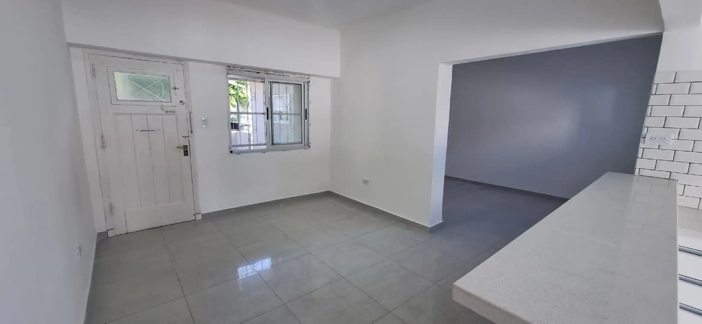Casa de 3 ambientes reciclada en Parque Luro