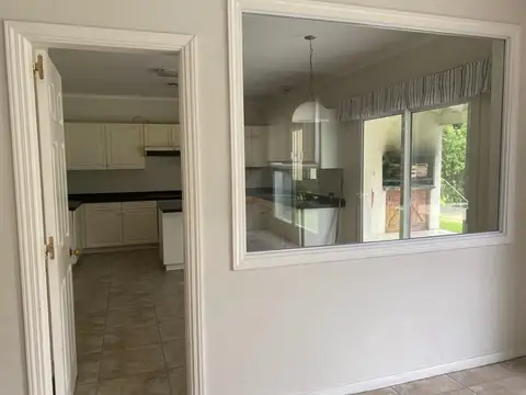 Casa en Alquiler de 5 dormitorios