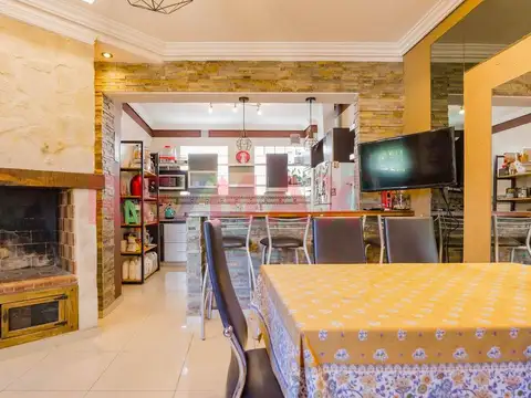 Depto Tipo Casa en Venta de 2 dormitorios