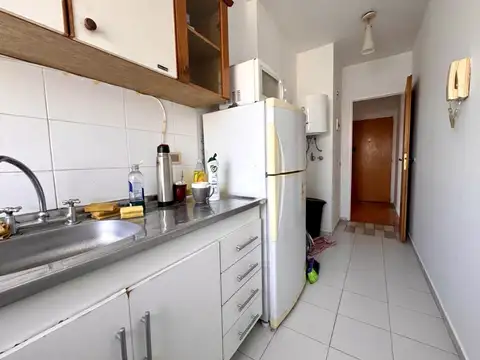 EXCELENTE DOS AMBIENTES 