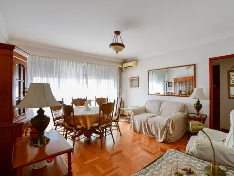 48 e/ 7 y 8 600, Piso 9