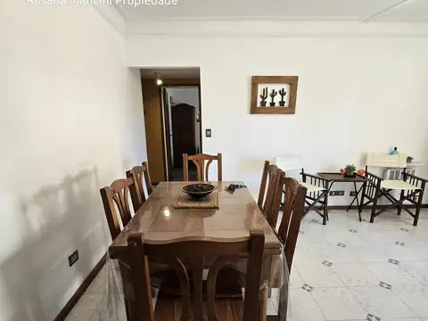 Burriquetas 100, Piso 2°