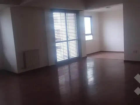 Departamento 5 ambientes con 2 baños