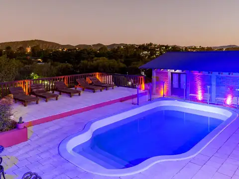 Hotel en Venta en Dique San Roque, USD 345.000