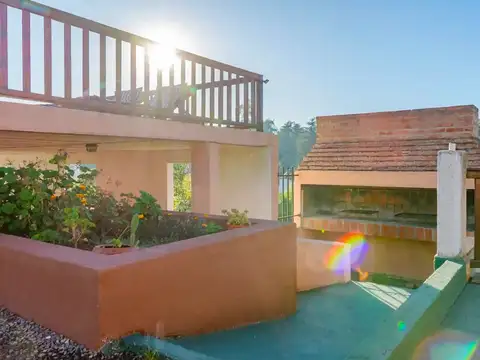 Hotel en Venta en Dique San Roque, USD 345.000