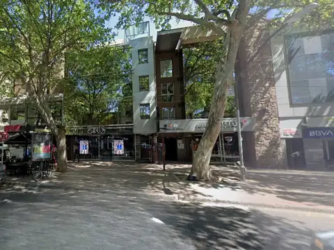 Oficina en alquiler Av. San Martin, Mendoza