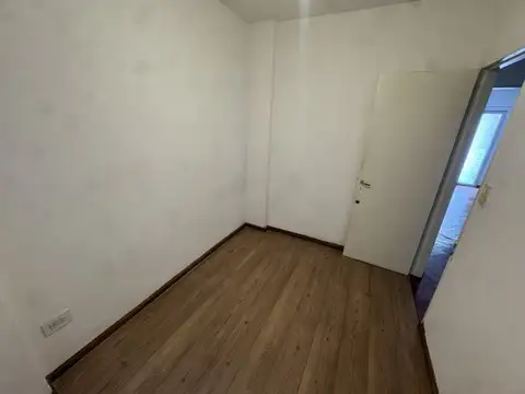 DEPARTAMENTO EN VENTA A RECICLAR