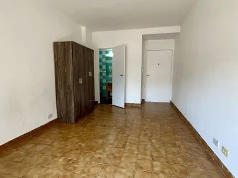 Departamento en Alquiler en Balvanera, $ 400.000