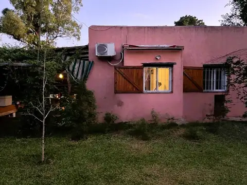 Hermosa casa en Barrio Uriburu-Zelaya-Pilar 2 amb