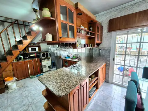 Casa en Venta en Caseros, USD 189.000
