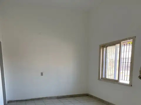Depto Tipo Casa en Venta 40 años