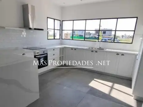 Casa en Venta en Canning, USD 288.500