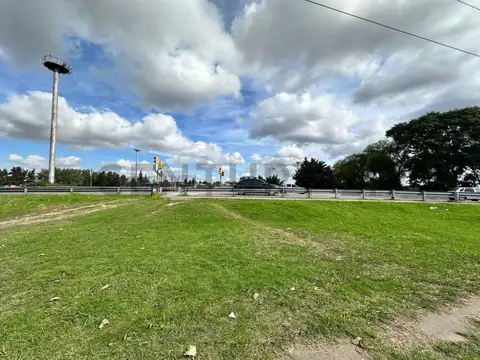 Terreno en Venta en Boulogne, USD 190.000