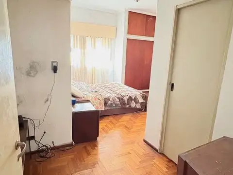 Venta casa gran lote en Chilavert