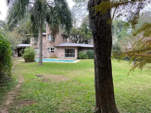 Casa en Alquiler al Este