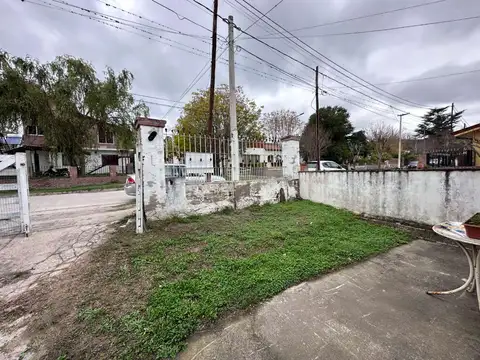 VENTA CASA TANTI - DOS DORMITORIOS