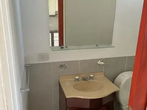 Departamento en Alquiler en Bernal Oeste, $ 530.000