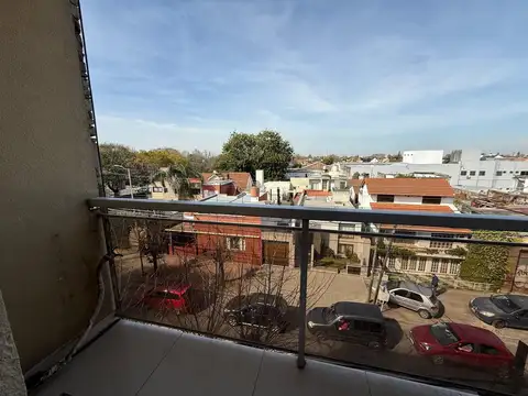 Departamento en Alquiler en Haedo, $ 890.000