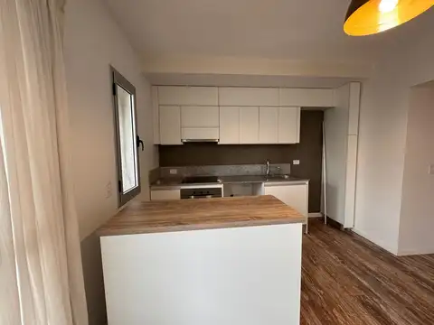 Departamento en Alquiler de 4 ambientes