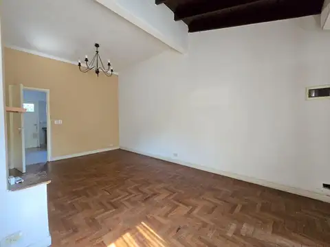 Casa en Venta en Villa Sarmiento, USD 125.000