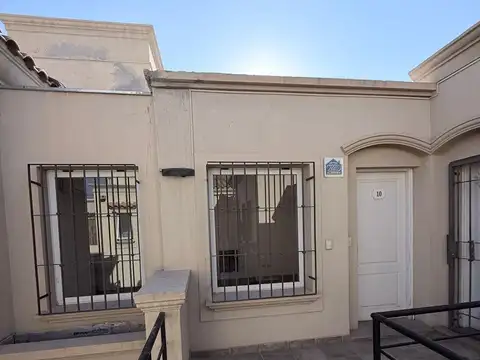 Departamento en Alquiler en Godoy Cruz, $ 550.000