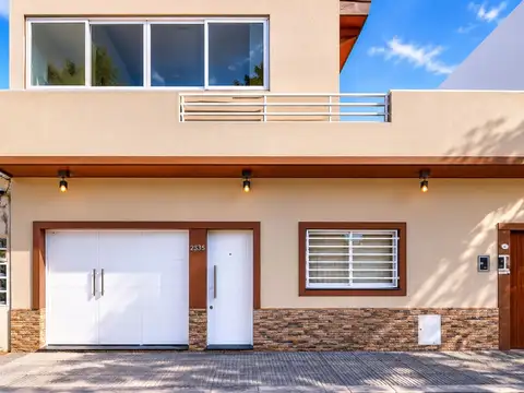 OPORTUNIDAD CASA MODERNA 3 AMB CON PARRILLA ESCUCHA OFERTAS