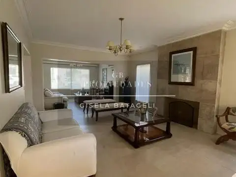 Casa en Venta en La Lomada De Pilar, Countries y Barrios Cerrados en Pilar
