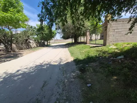 VENDE TERRENO EN Bº CÓRDOBA, ALTA GRACIA.