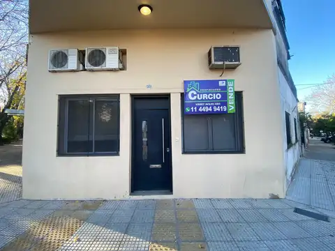 Oficina 2 ambientes con 1 baño