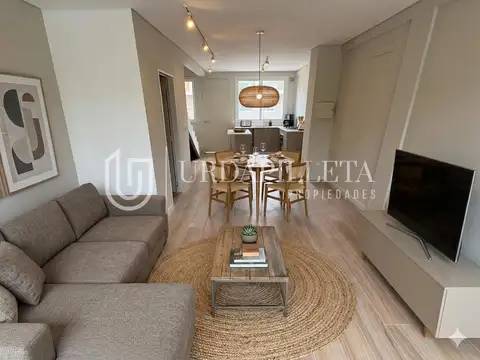 Townhouse en alquiler 3 ambientes con jardin privado en Aldeana Pilar