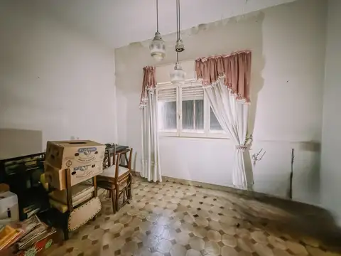 Depto Tipo Casa 4 ambientes con 2 baños