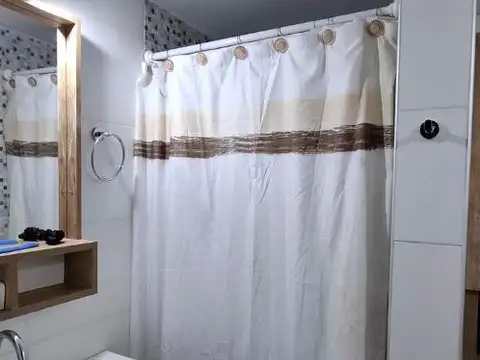 Depto Tipo Casa en Venta con 1 cocheras