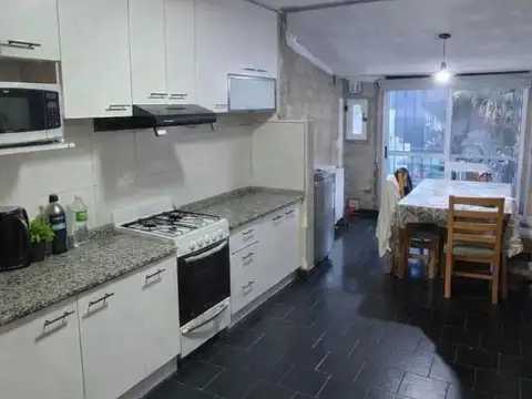 Depto Tipo Casa en Venta de 2 dormitorios