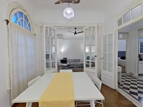 Casa 9 ambientes con 3 baños
