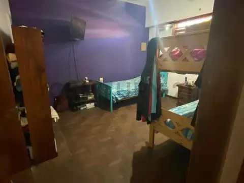 13 e/ 78 y 78 bis - Casa en venta (en block)