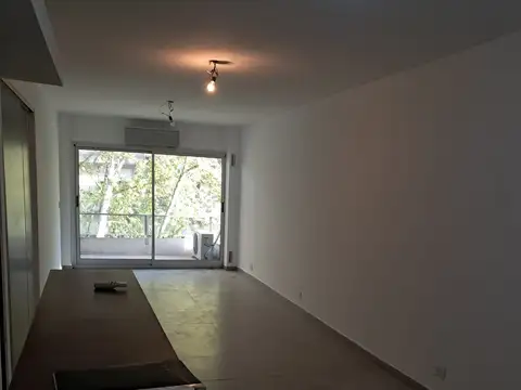 Departamento en Alquiler en Villa Devoto, $ 700.000