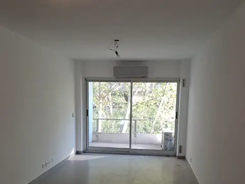 Departamento en Alquiler con 1 cochera