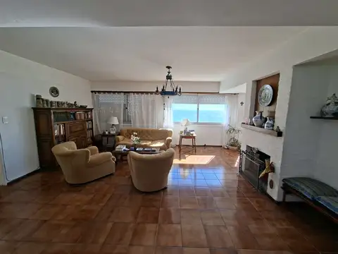 Departamento en Venta 3 dormitorios Vista al Mar