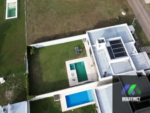 Terreno en Venta 14,28  mts Fondo