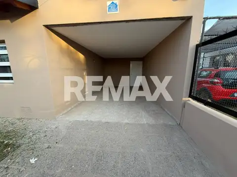 VENTA CASA 2 DORMITORIOS - CIPOLLETTI
