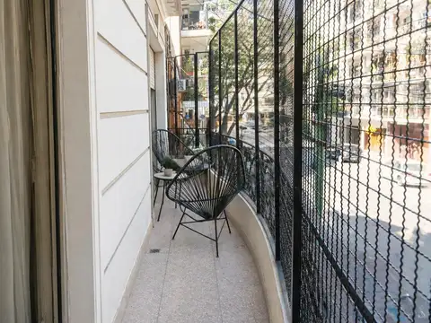 Casa 7 ambientes con 2 baños