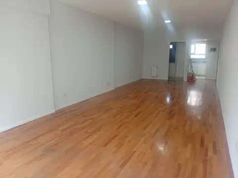 Oficina en Alquiler 20 años