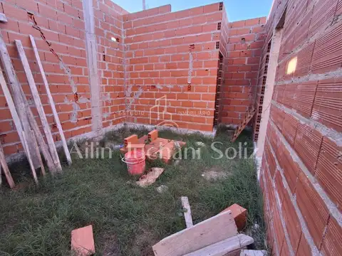Casa 3 ambientes con 1 baño